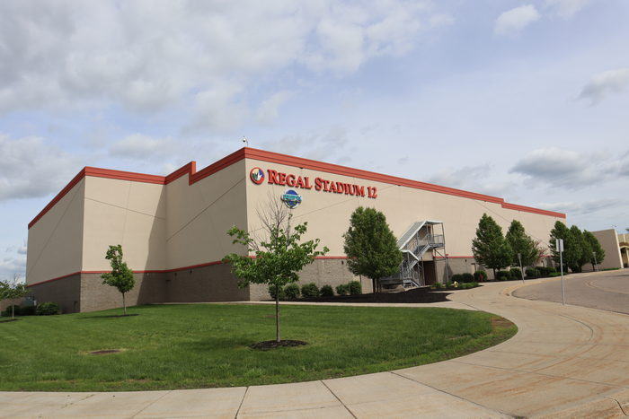 Regal Lansing Mall Stadium 12 & RPX - May 22 2022 Photo (newer photo)